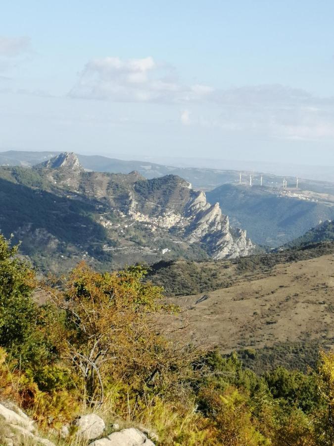 La Gradinata B&B Castelmezzano Eksteriør billede